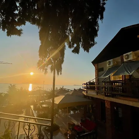 Tékada Hotel&restaurant