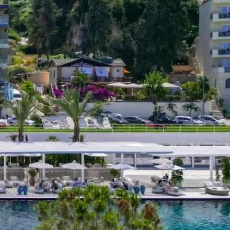 Hotel Tékada Hotel&restaurant Vlorë