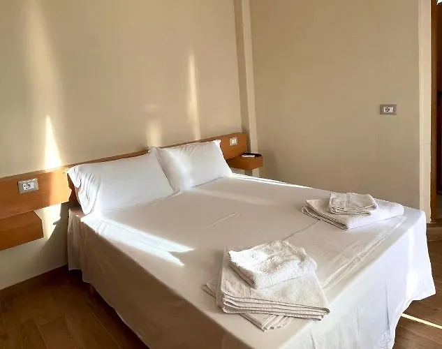 Tekada & Restaurant *