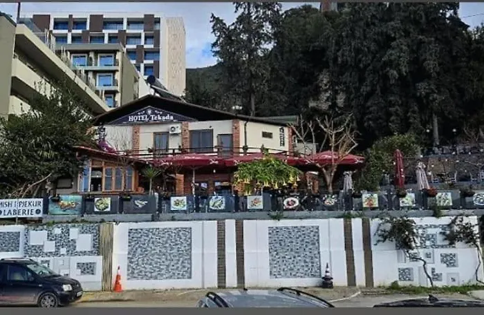 Tekada & Restaurant *