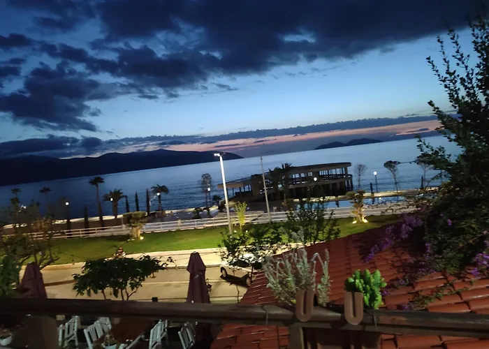 Tekada & Restaurant Vlorë